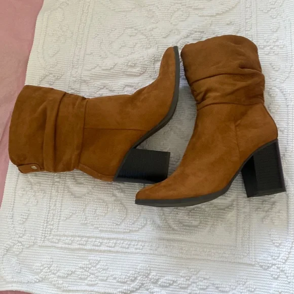 Apt9 womens boots size 9 used ones good condition - Picture 1 of 8